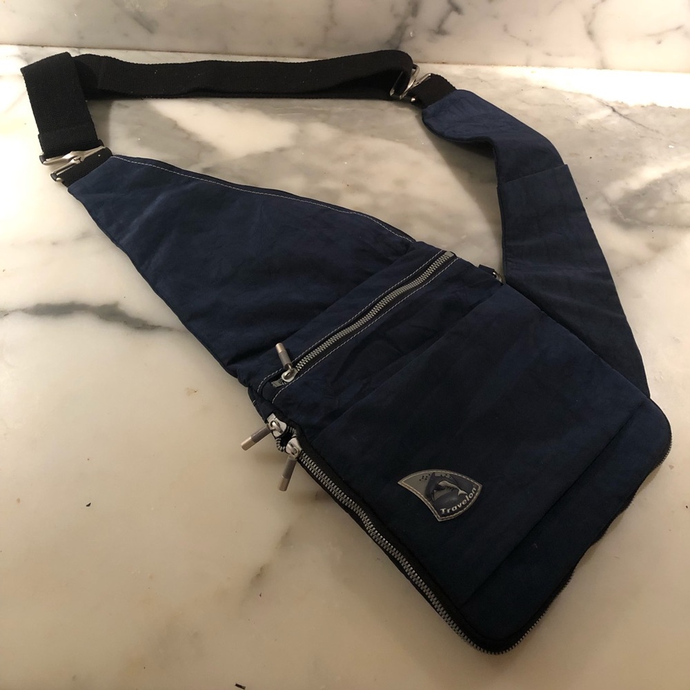 Travelon nylon blue crossbody bag